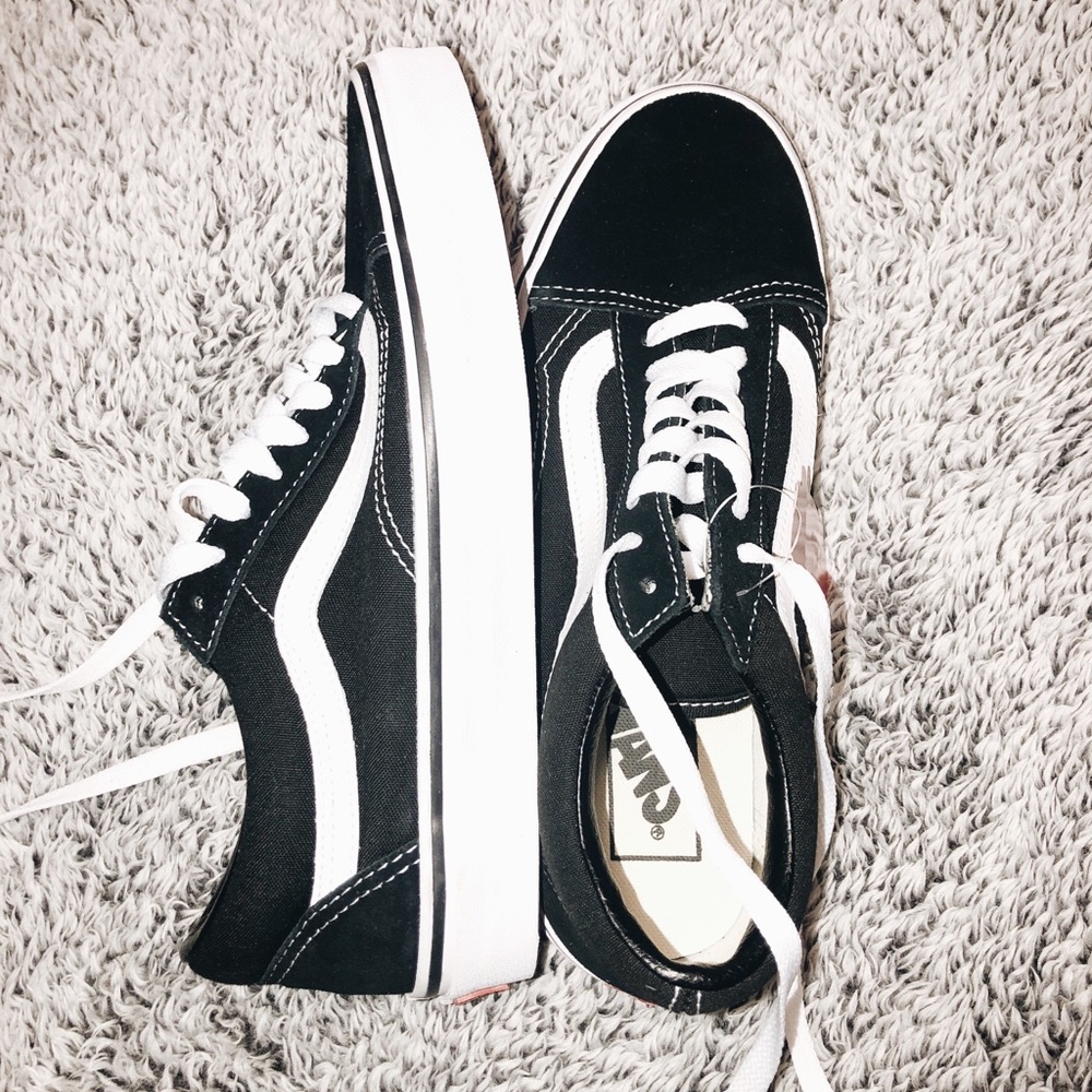 NEW NEVER WORN black vans